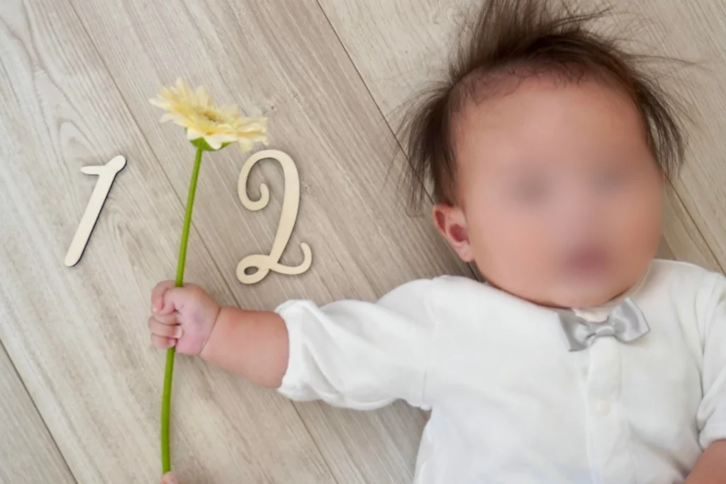 2分の1の文字を使ったハーフバースデー写真